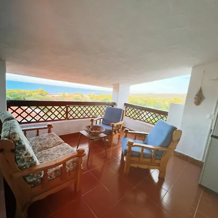 Alba - Seaview Luxury Holiday home *
