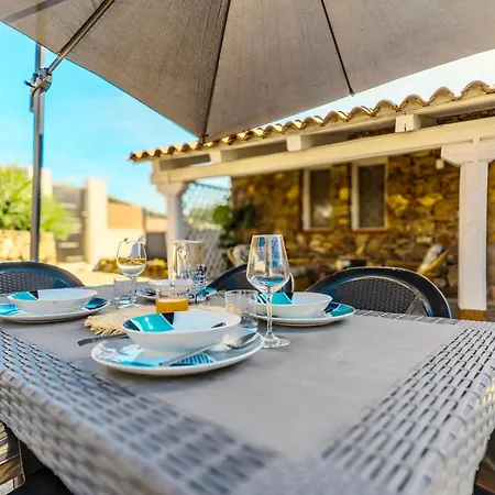 Alba - Seaview Luxury Ferienhaus *